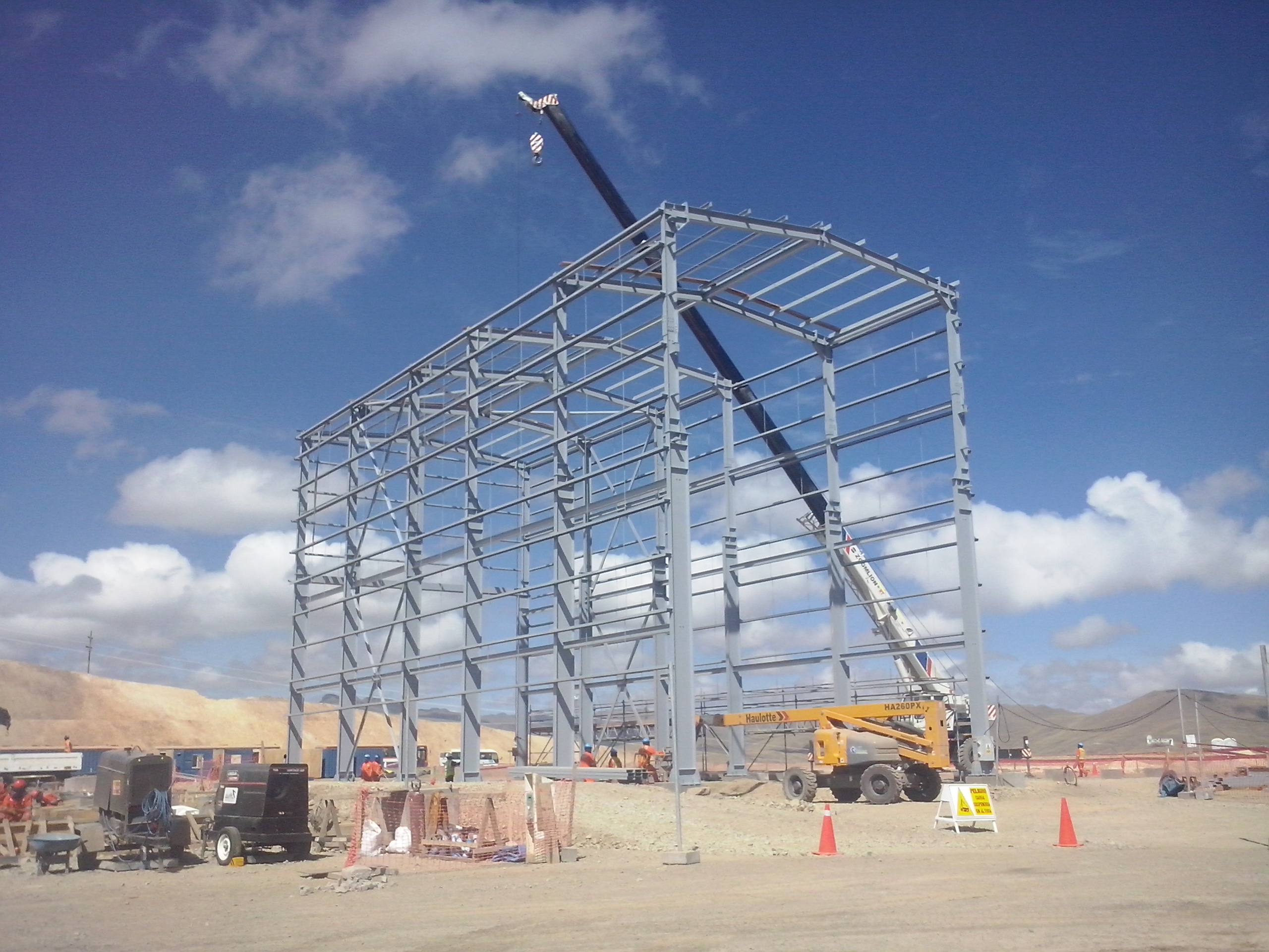 FABRICACIÓN Y MONTAJE DE ESTRUCTURAS METÁLICAS PARA PROY. CONSTANCIA